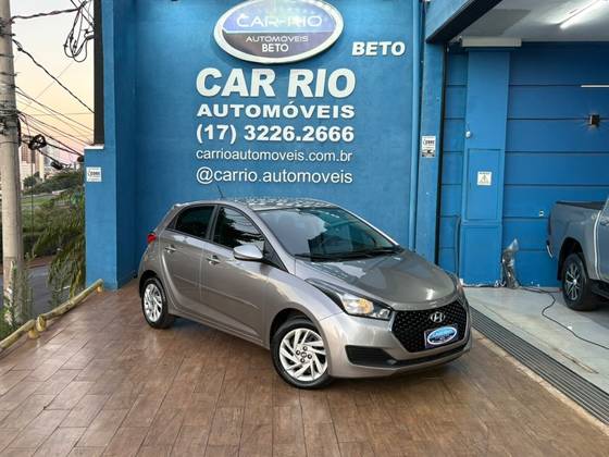 HYUNDAI HB20 1.0 COMFORT 12V FLEX 4P MANUAL HYUNDAI HB20 1.0 COMFORT 12V FLEX 4P MANUAL